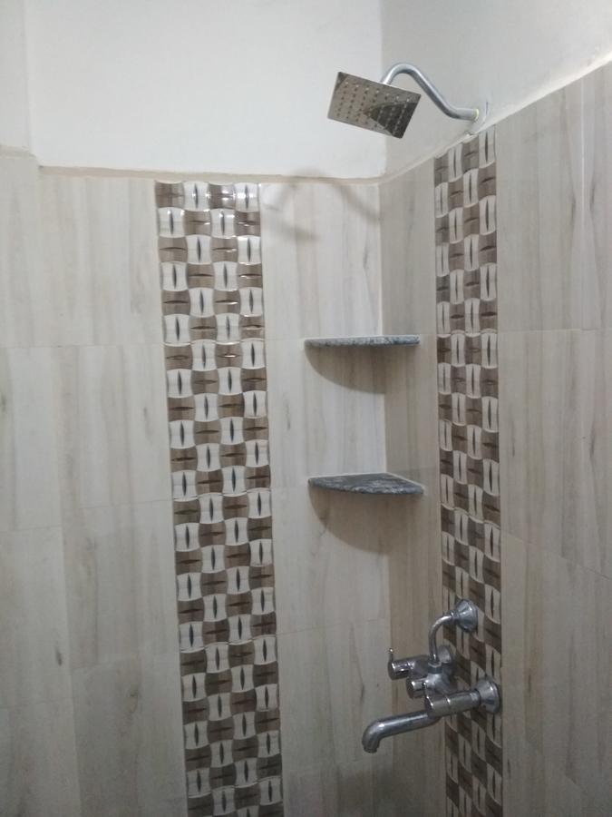 City Center Inn Buxar Extérieur photo