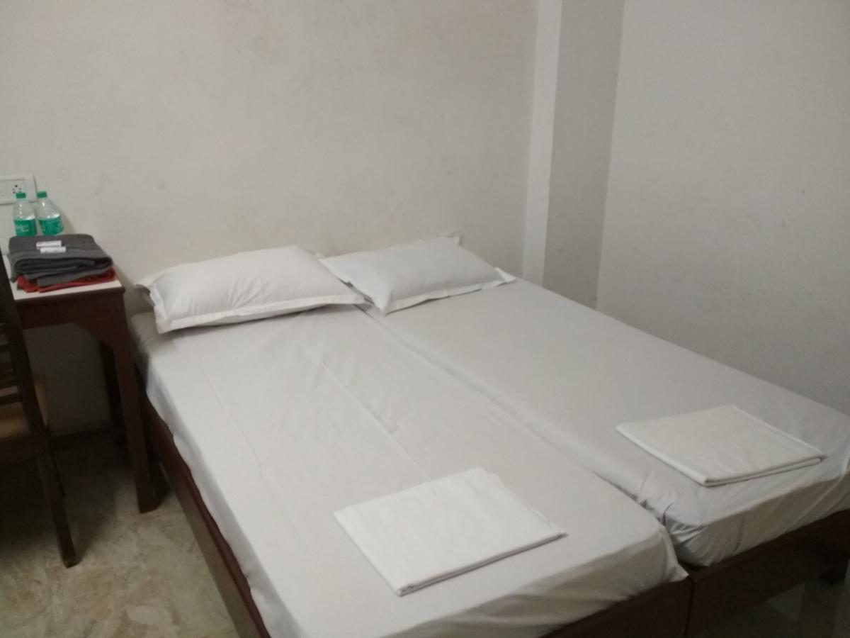 City Center Inn Buxar Extérieur photo